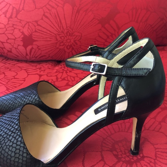 Snakeskin Pointed Heels - Picture 7 of 7